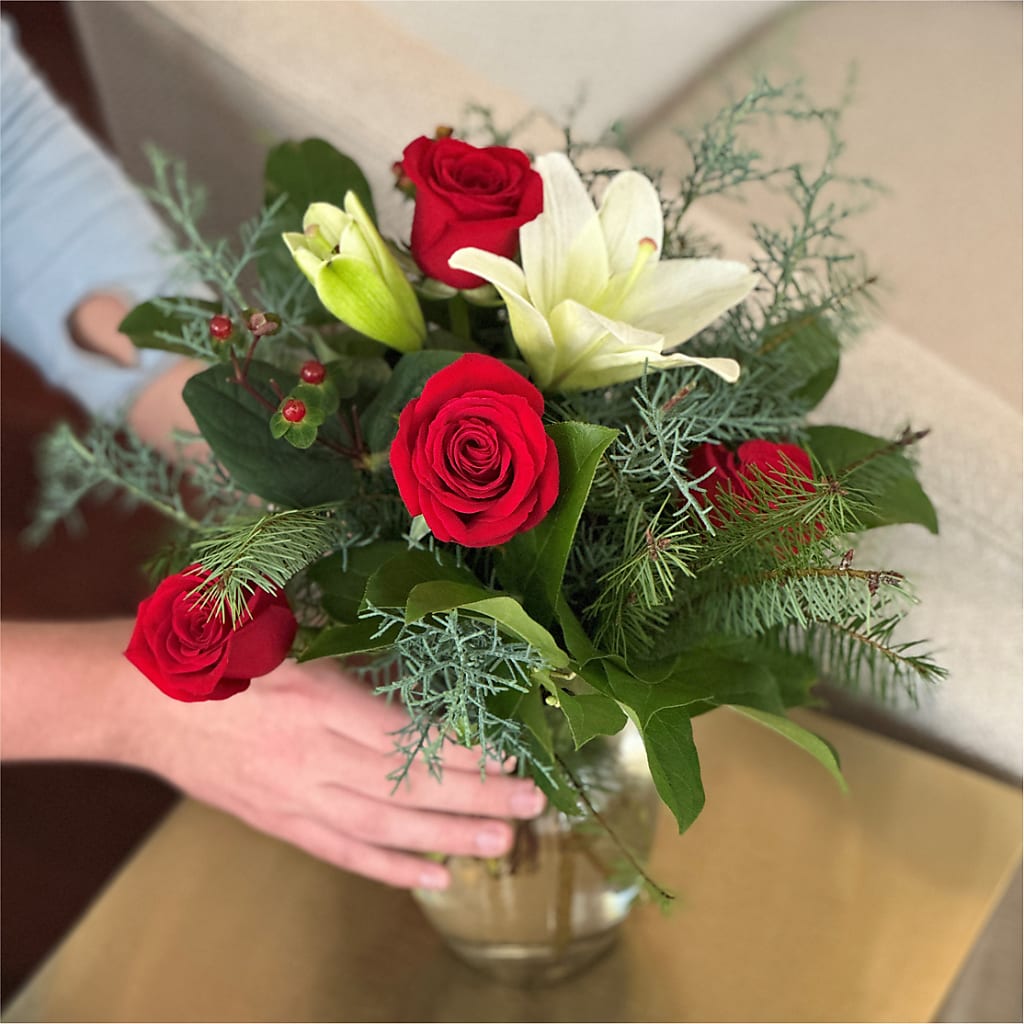 Glittering Lights Bouquet – Albertsons Floral #3195, Meridian ID