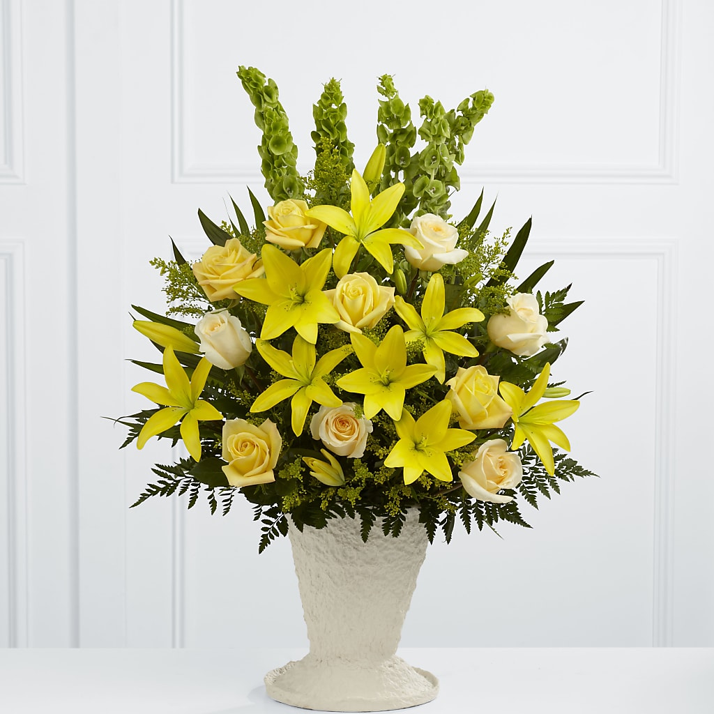 Golden Memories Arrangement – Albertsons Floral #3195, Meridian ID