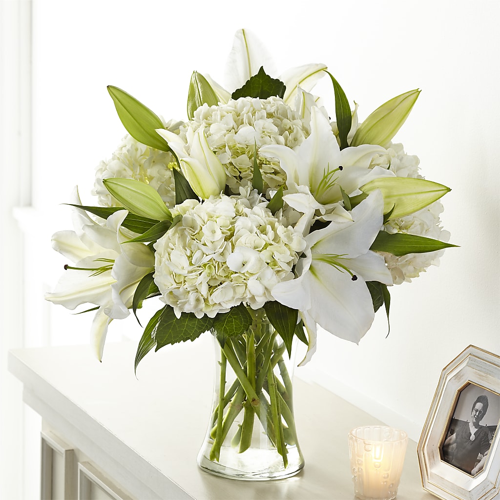 Compassionate Lily Bouquet – Albertsons Floral #3195, Meridian ID