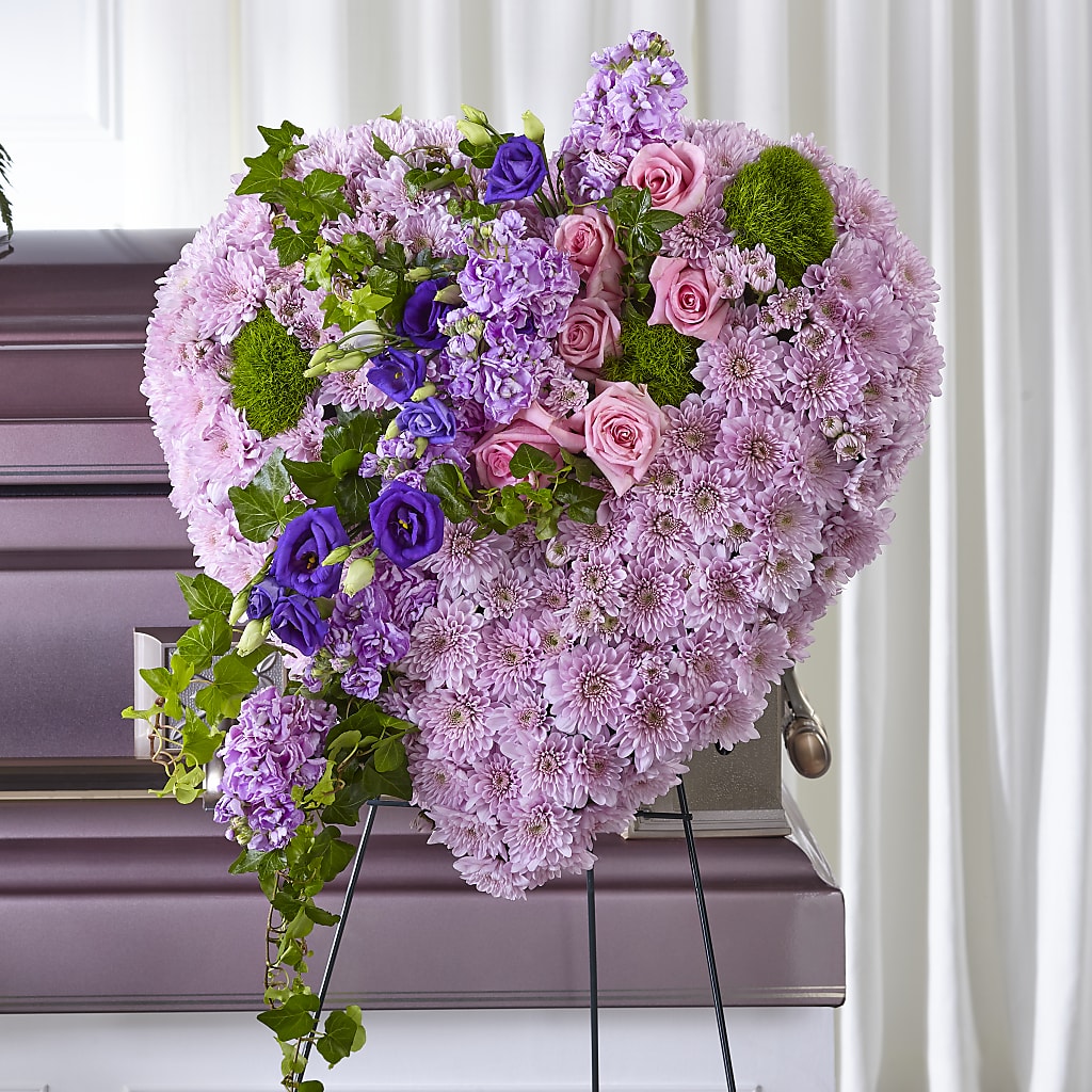 Treasured Love Standing Heart – Albertsons Floral #3195, Meridian ID