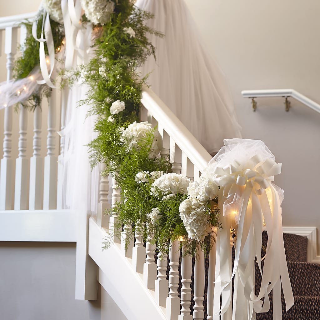 Champagne Dreams Garland – Albertsons Floral #3195, Meridian ID