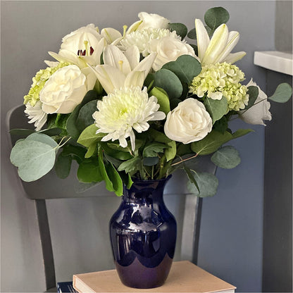 Snowy Dreams Bouquet –  Albertsons Floral #3195, Meridian ID